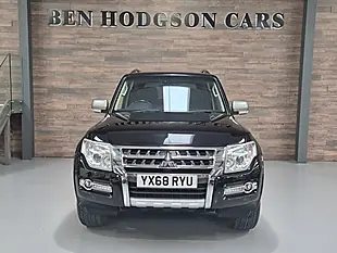 Used 2018 Mitsubishi Shogun SG2 Black - Interior and Exterior details 2