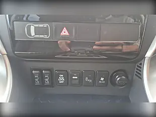 Used 2018 Mitsubishi Shogun Sport Bronze - Interior and Exterior details 17