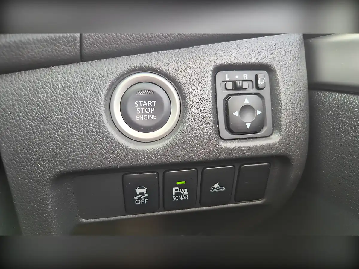 Used 2018 Mitsubishi Shogun Sport Bronze - Interior and Exterior details 20
