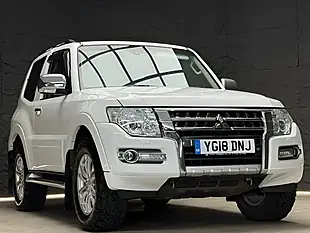 Used 2018 Mitsubishi Shogun Warrior White - Interior and Exterior details 7
