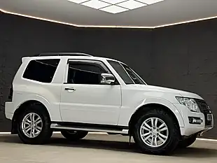 Used 2018 Mitsubishi Shogun Warrior White - Interior and Exterior details 8