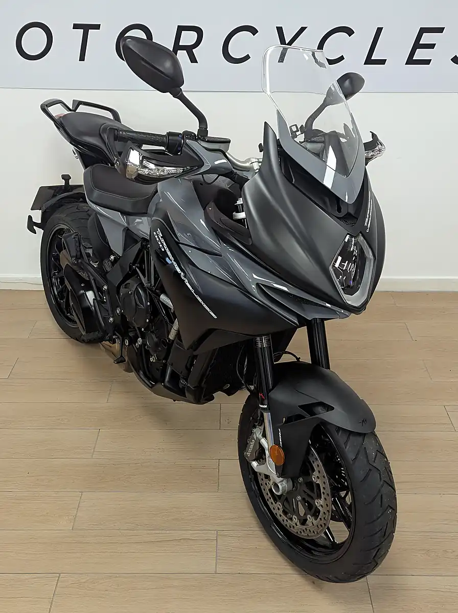 Used 2018 Mv Agusta Turismo Veloce 800 Adventure Grey - Interior and Exterior details 12