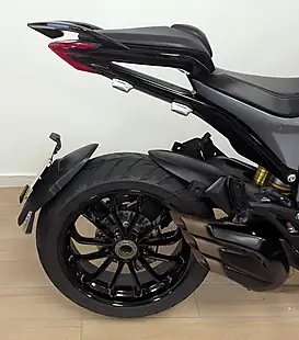 Used 2018 Mv Agusta Turismo Veloce 800 Adventure Grey - Interior and Exterior details 20