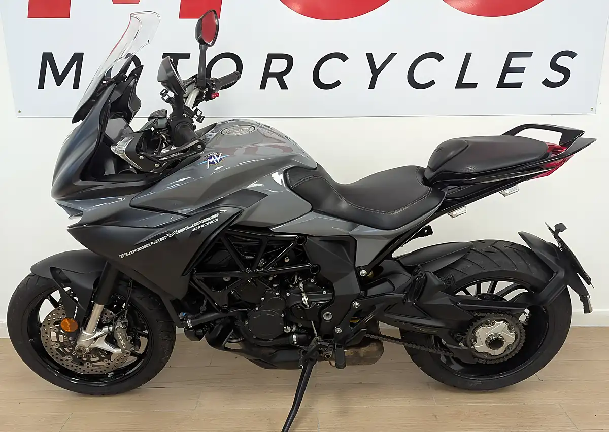 Used 2018 Mv Agusta Turismo Veloce 800 Adventure Grey - Interior and Exterior details 5