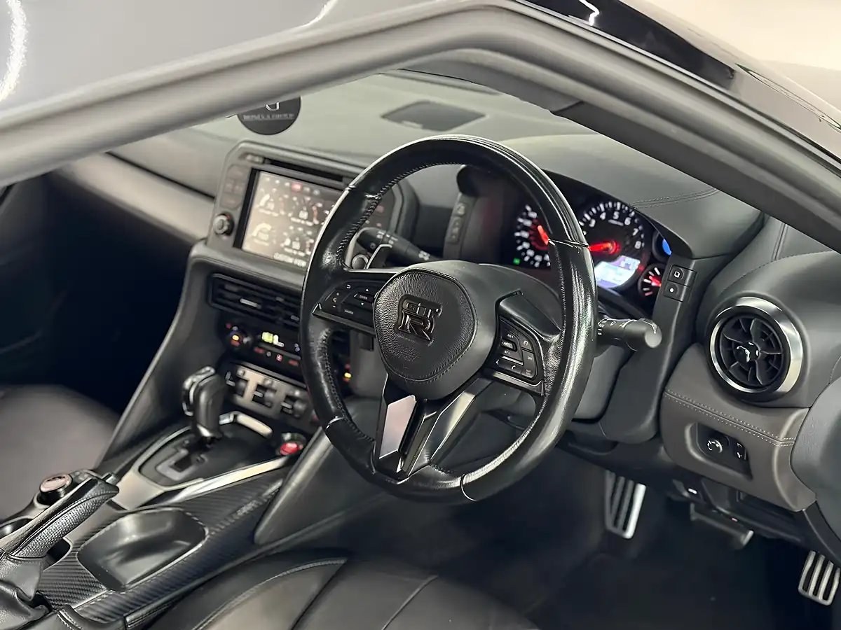 Used 2018 Nissan GT-R Prestige Prestige Grey (wrap) - Interior and Exterior details 7