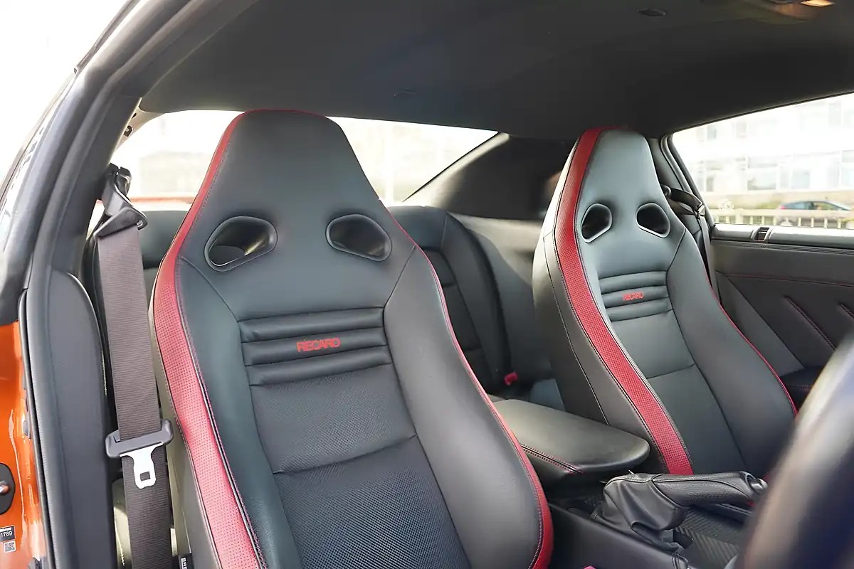Used 2018 Nissan GT-R Recaro Gold - Interior and Exterior details 3
