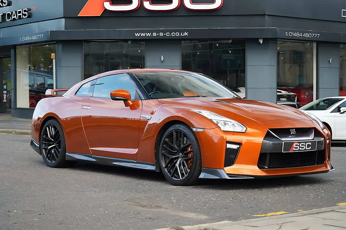 Used 2018 Nissan GT-R Recaro Gold - Interior and Exterior details 4