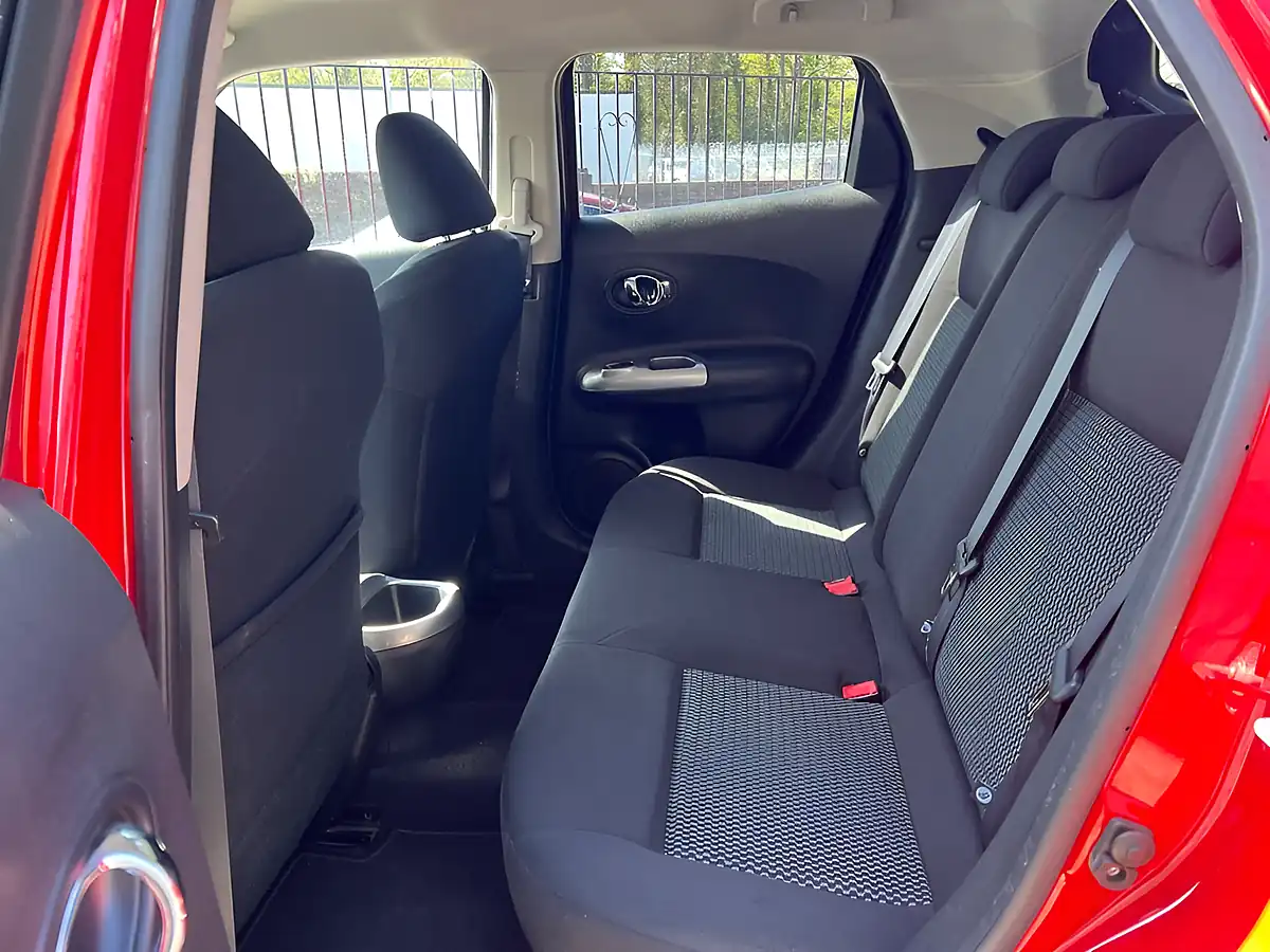 Used 2018 Nissan Juke Acenta Red - Interior and Exterior details 13