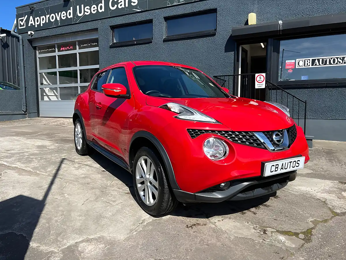 Used 2018 Nissan Juke Acenta Red - Interior and Exterior details 3
