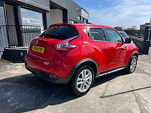 Used 2018 Nissan Juke Acenta Red - Interior and Exterior details 5
