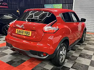 Used 2018 Nissan Juke Acenta Red - Interior and Exterior details 10