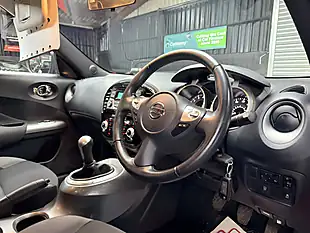 Used 2018 Nissan Juke Acenta Red - Interior and Exterior details 18