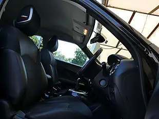 Used 2018 Nissan Juke Bose Personal Edition Black - Interior and Exterior details 6