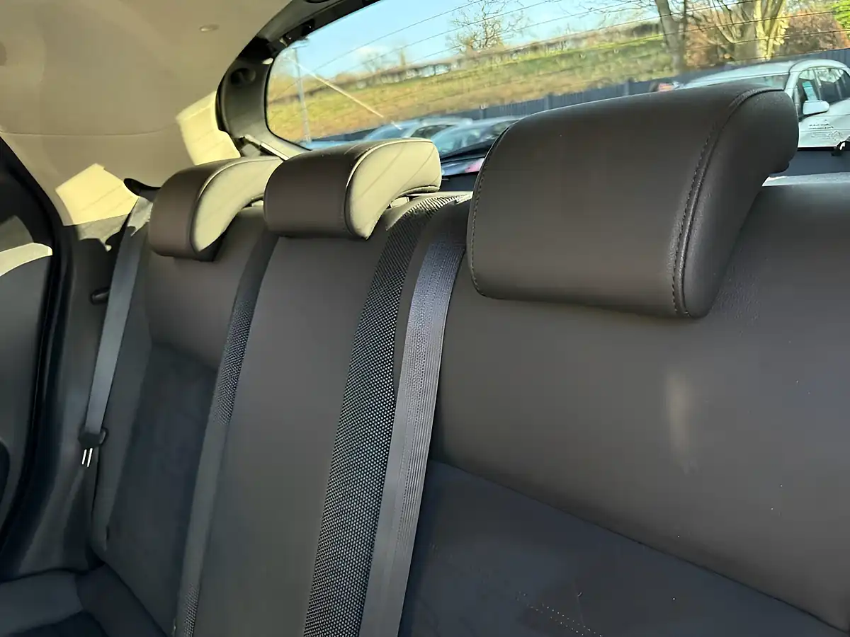 Used 2018 Nissan Juke Bose Personal Edition Black - Interior and Exterior details 12