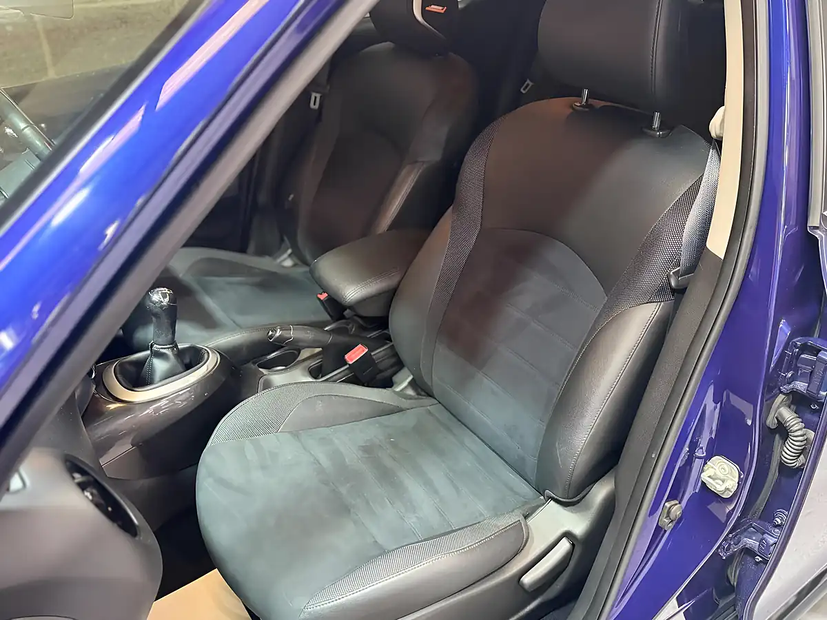 Used 2018 Nissan Juke Bose Personal Edition Blue - Interior and Exterior details 14