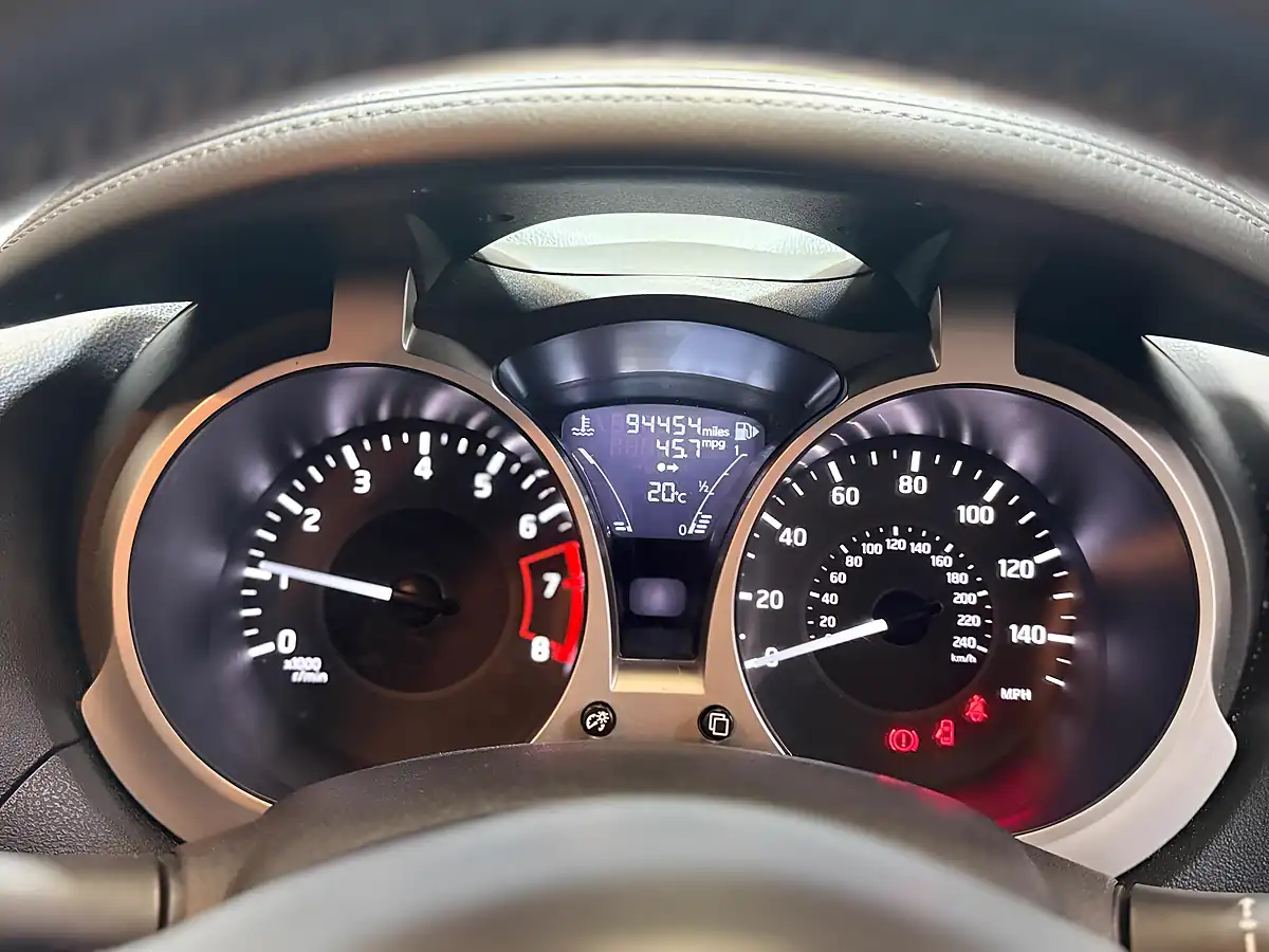 Used 2018 Nissan Juke Bose Personal Edition Blue - Interior and Exterior details 9