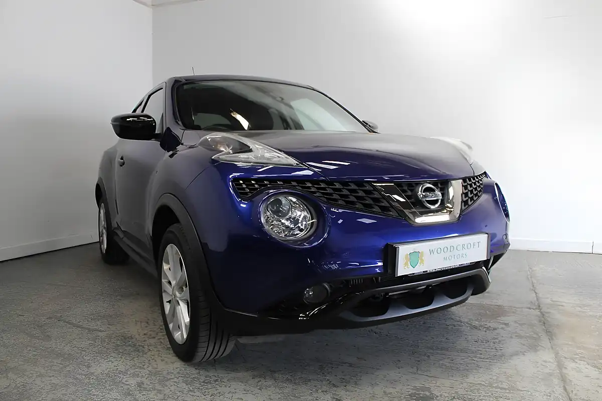 Used 2018 Nissan Juke Bose Personal Edition Blue - Front View