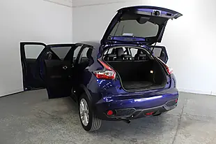 Used 2018 Nissan Juke Bose Personal Edition Blue - Interior and Exterior details 10