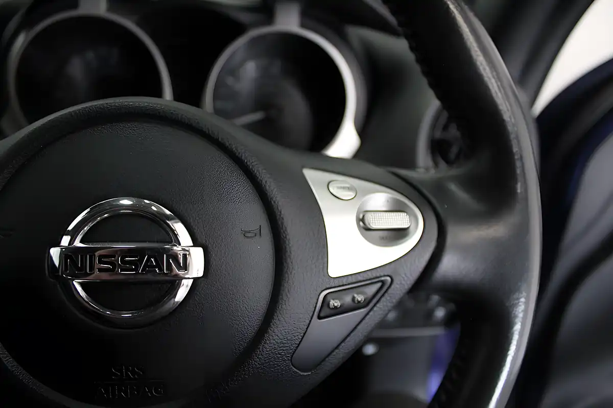 Used 2018 Nissan Juke Bose Personal Edition Blue - Interior and Exterior details 16