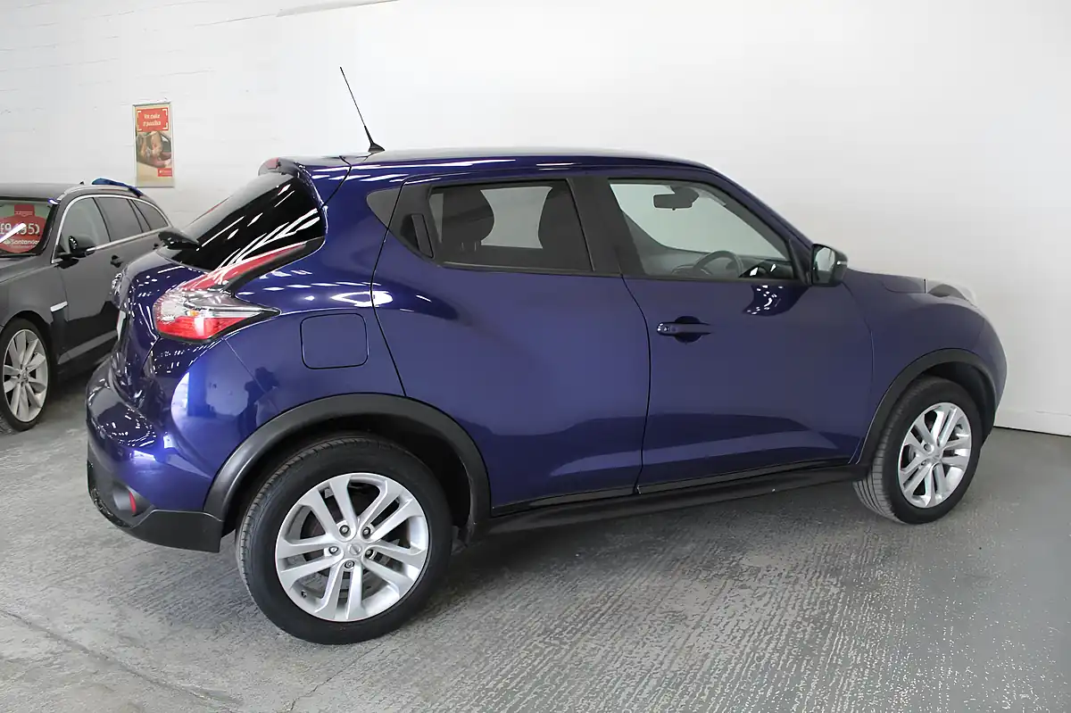 Used 2018 Nissan Juke Bose Personal Edition Blue - Interior and Exterior details 8
