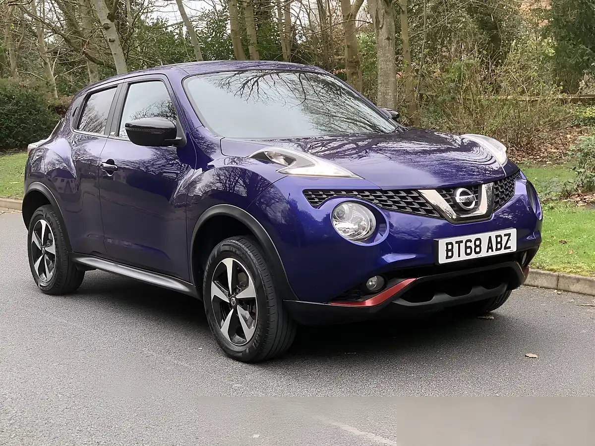 Used 2018 Nissan Juke Bose Personal Edition Blue - Front View