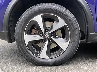 Used 2018 Nissan Juke Bose Personal Edition Blue - Interior and Exterior details 10