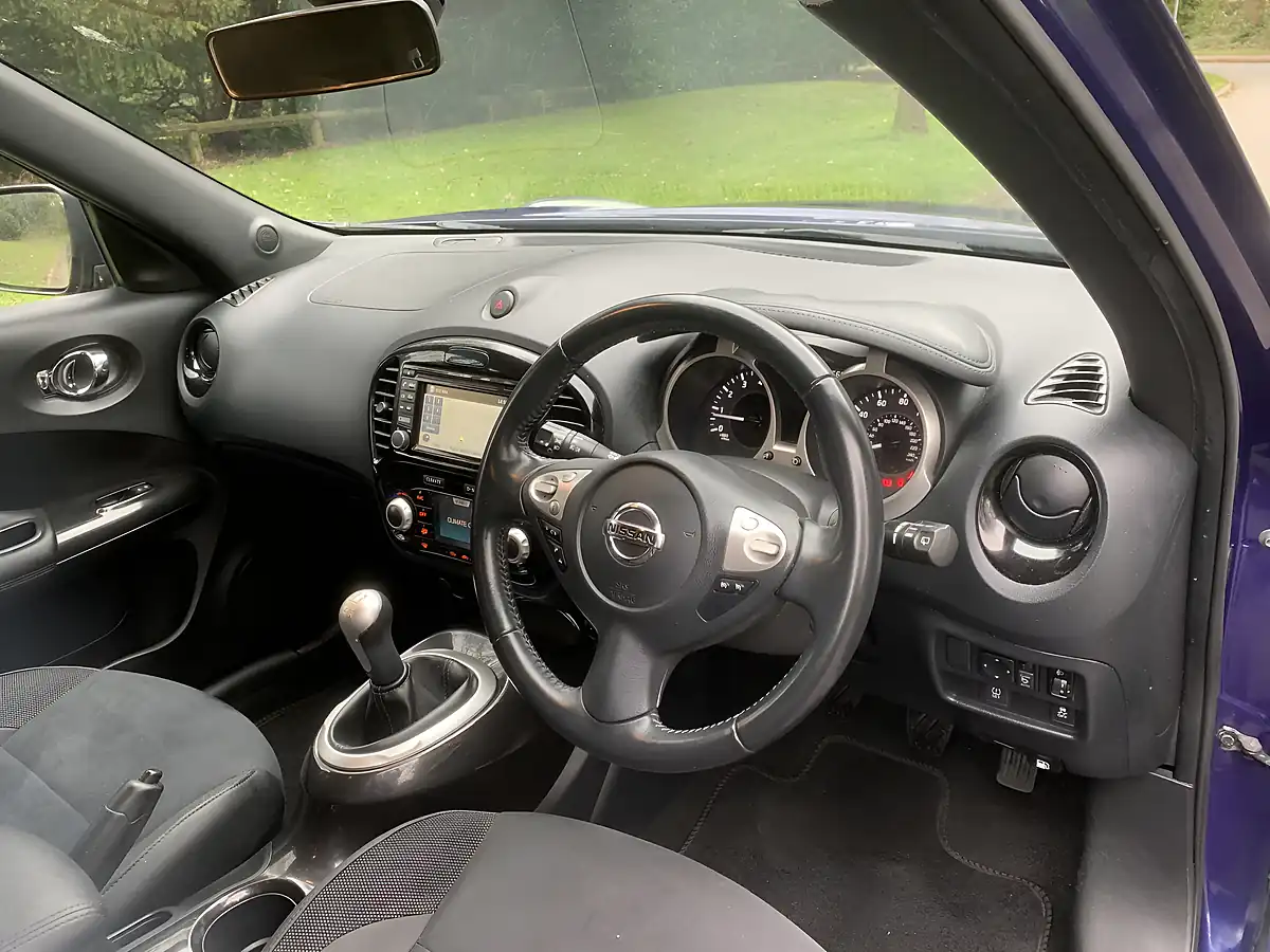 Used 2018 Nissan Juke Bose Personal Edition Blue - Interior and Exterior details 14