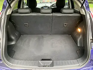 Used 2018 Nissan Juke Bose Personal Edition Blue - Interior and Exterior details 18