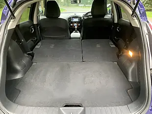 Used 2018 Nissan Juke Bose Personal Edition Blue - Interior and Exterior details 19