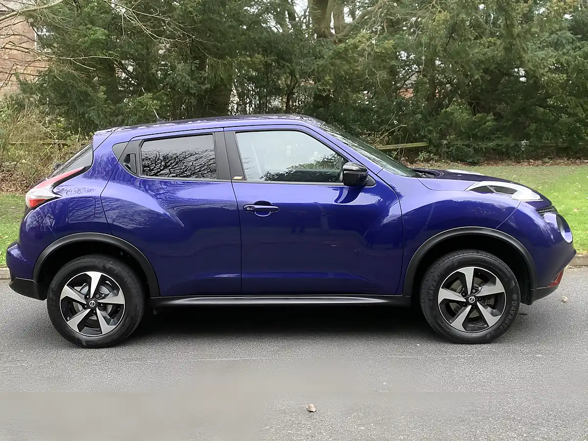 Used 2018 Nissan Juke Bose Personal Edition Blue - Interior and Exterior details 2