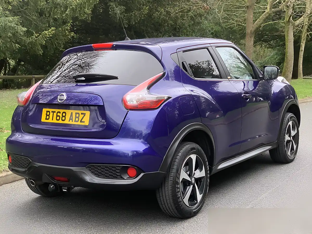 Used 2018 Nissan Juke Bose Personal Edition Blue - Interior and Exterior details 3
