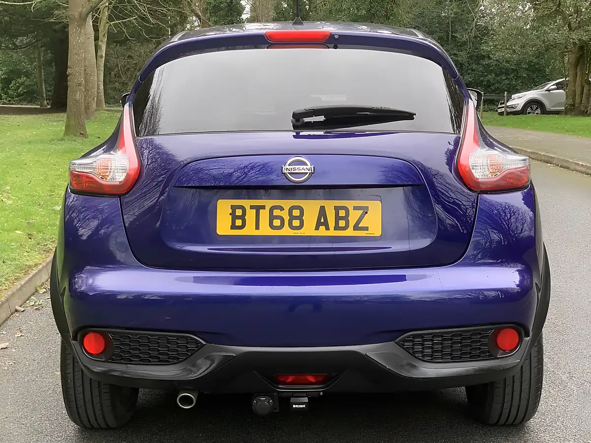 Used 2018 Nissan Juke Bose Personal Edition Blue - Interior and Exterior details 4