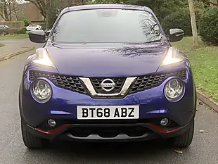 Used 2018 Nissan Juke Bose Personal Edition Blue - Interior and Exterior details 8