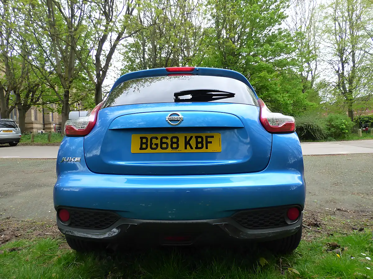 Used 2018 Nissan Juke Bose Personal Edition Blue - Interior and Exterior details 17