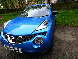 Used 2018 Nissan Juke Bose Personal Edition Blue - Interior and Exterior details 2