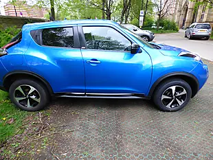 Used 2018 Nissan Juke Bose Personal Edition Blue - Interior and Exterior details 5