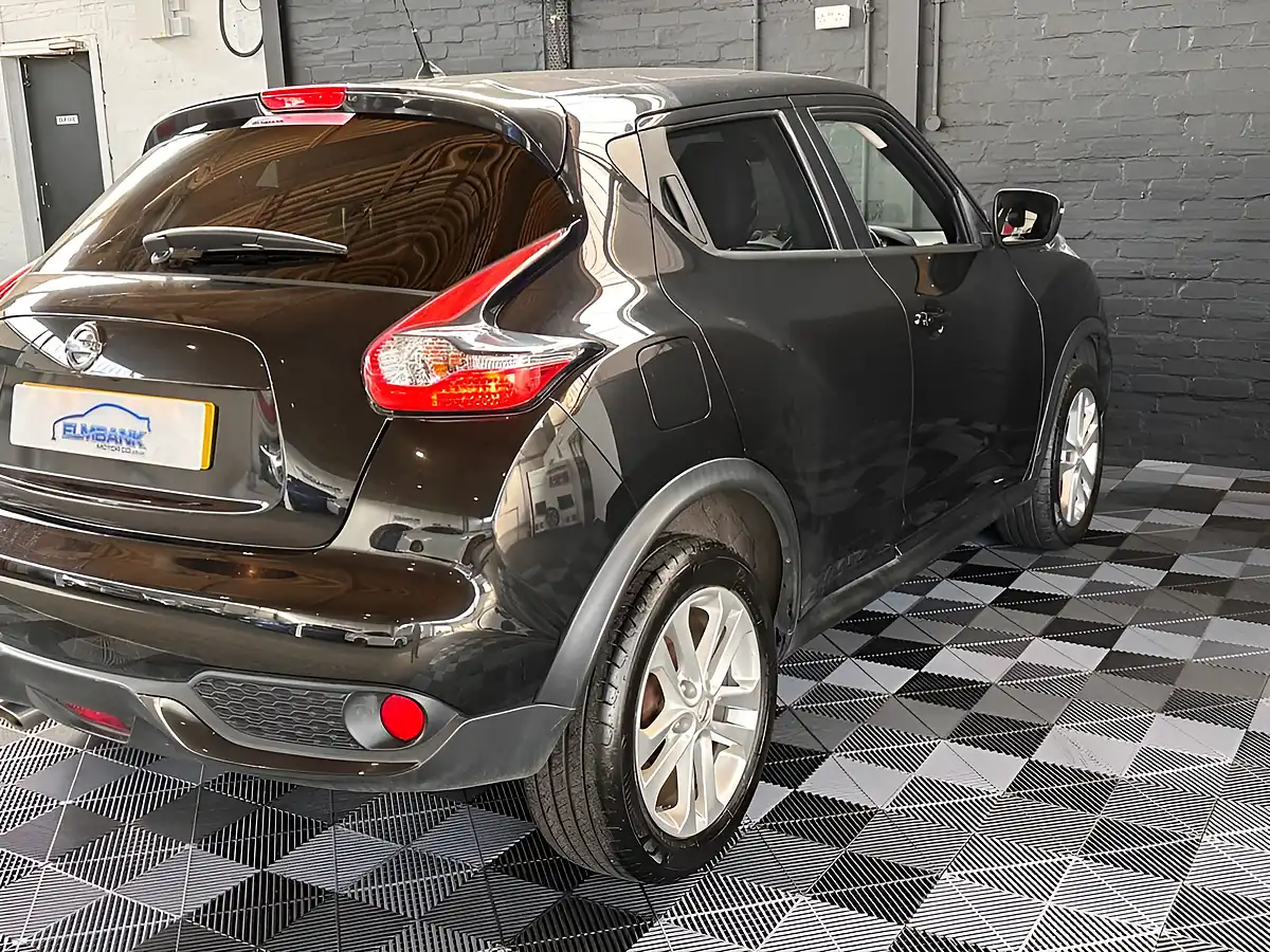 Used 2018 Nissan Juke Bose Personal Edition Metallic Black - Interior and Exterior details 18