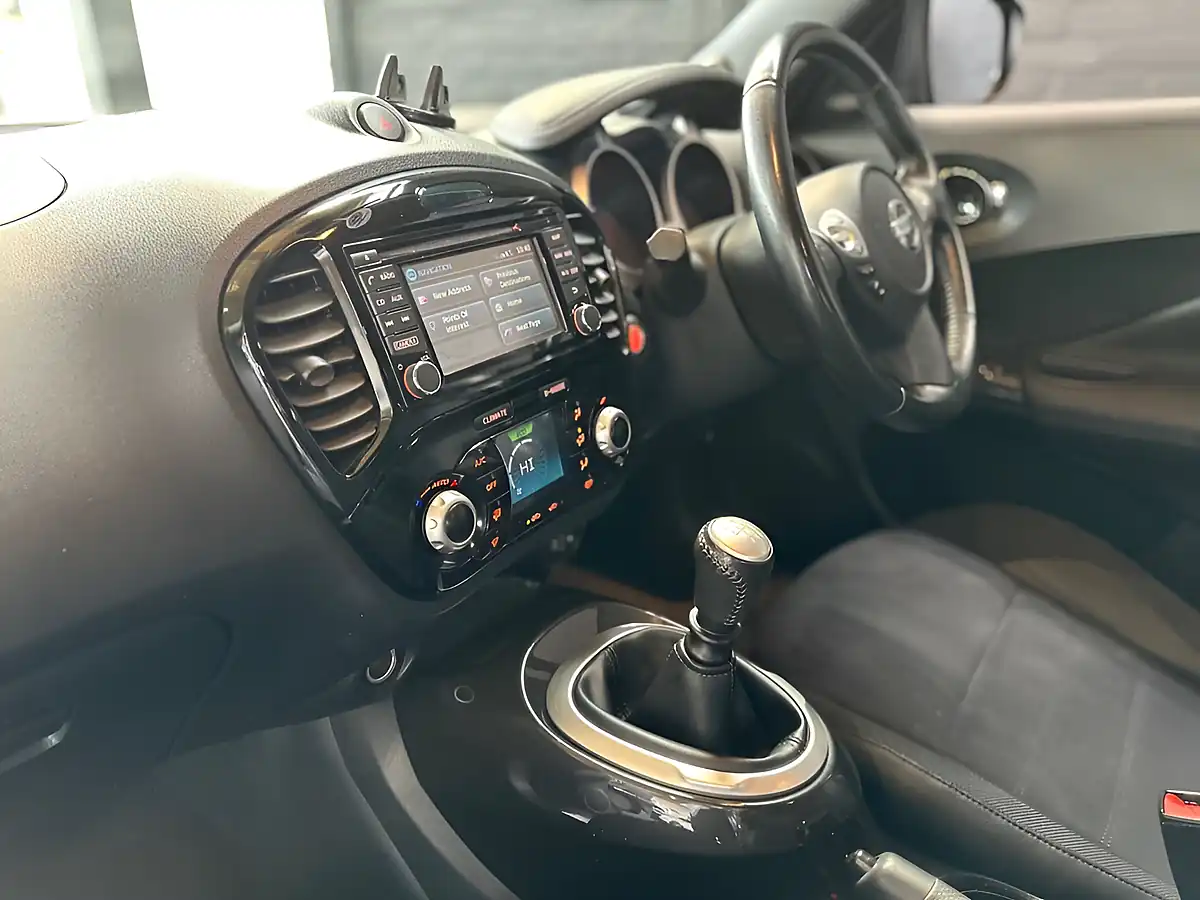 Used 2018 Nissan Juke Bose Personal Edition Metallic Black - Interior and Exterior details 4