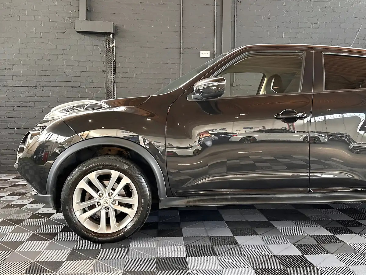 Used 2018 Nissan Juke Bose Personal Edition Metallic Black - Interior and Exterior details 7