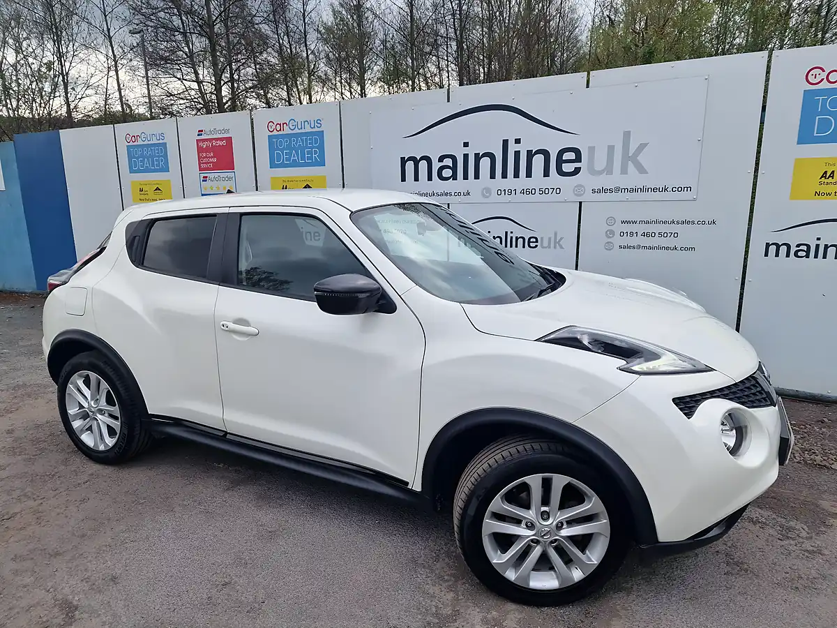 Used 2018 Nissan Juke Bose Personal Edition White - Front View