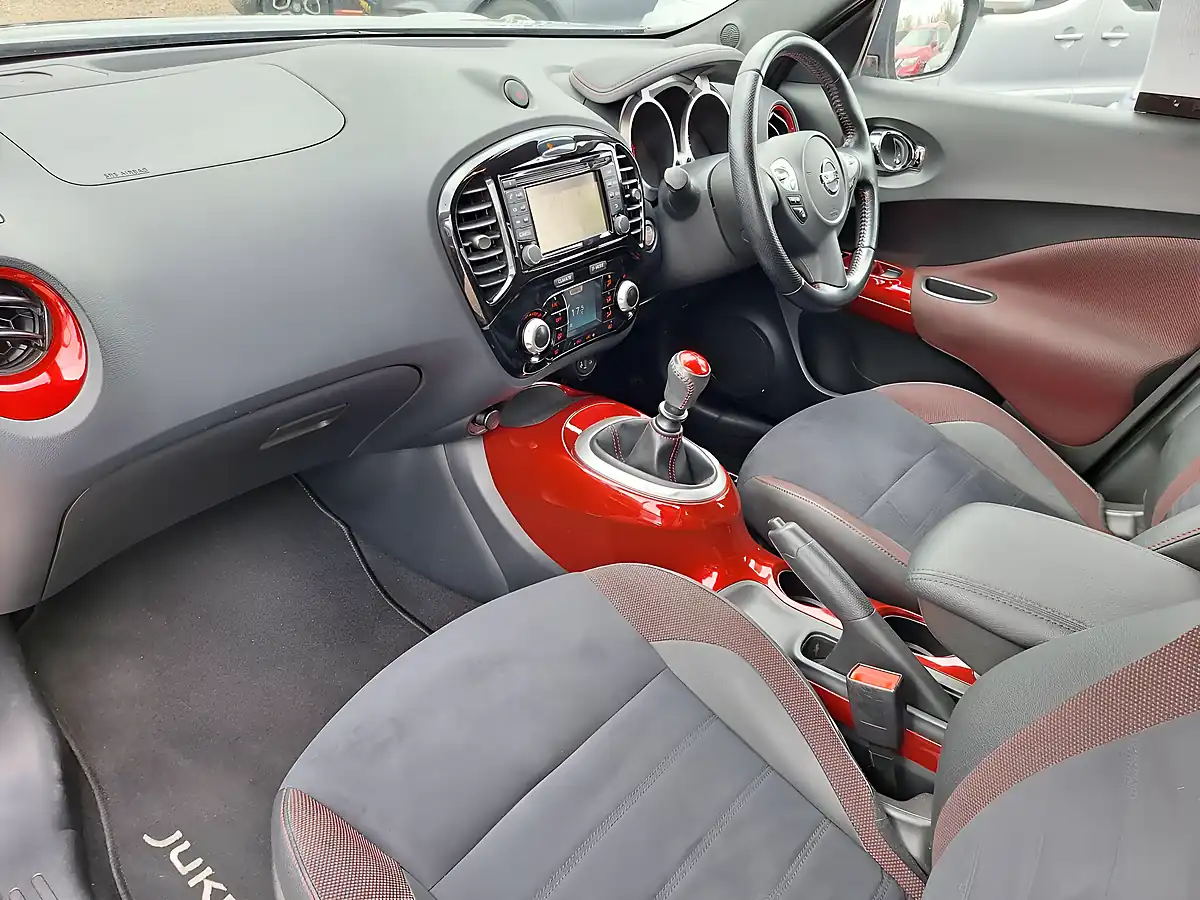 Used 2018 Nissan Juke Envy Grey - Interior and Exterior details 2