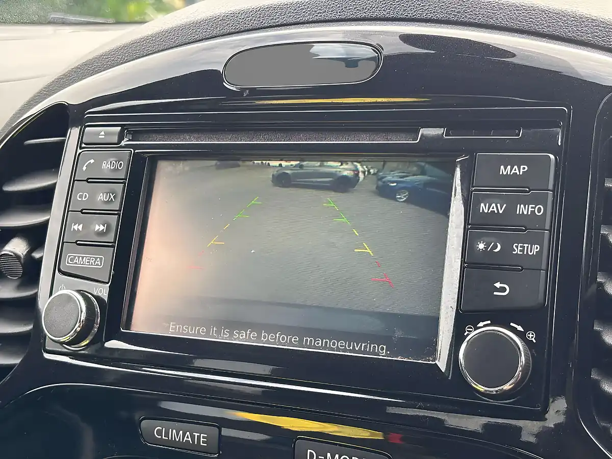 Used 2018 Nissan Juke N-Connecta Black - Interior and Exterior details 15