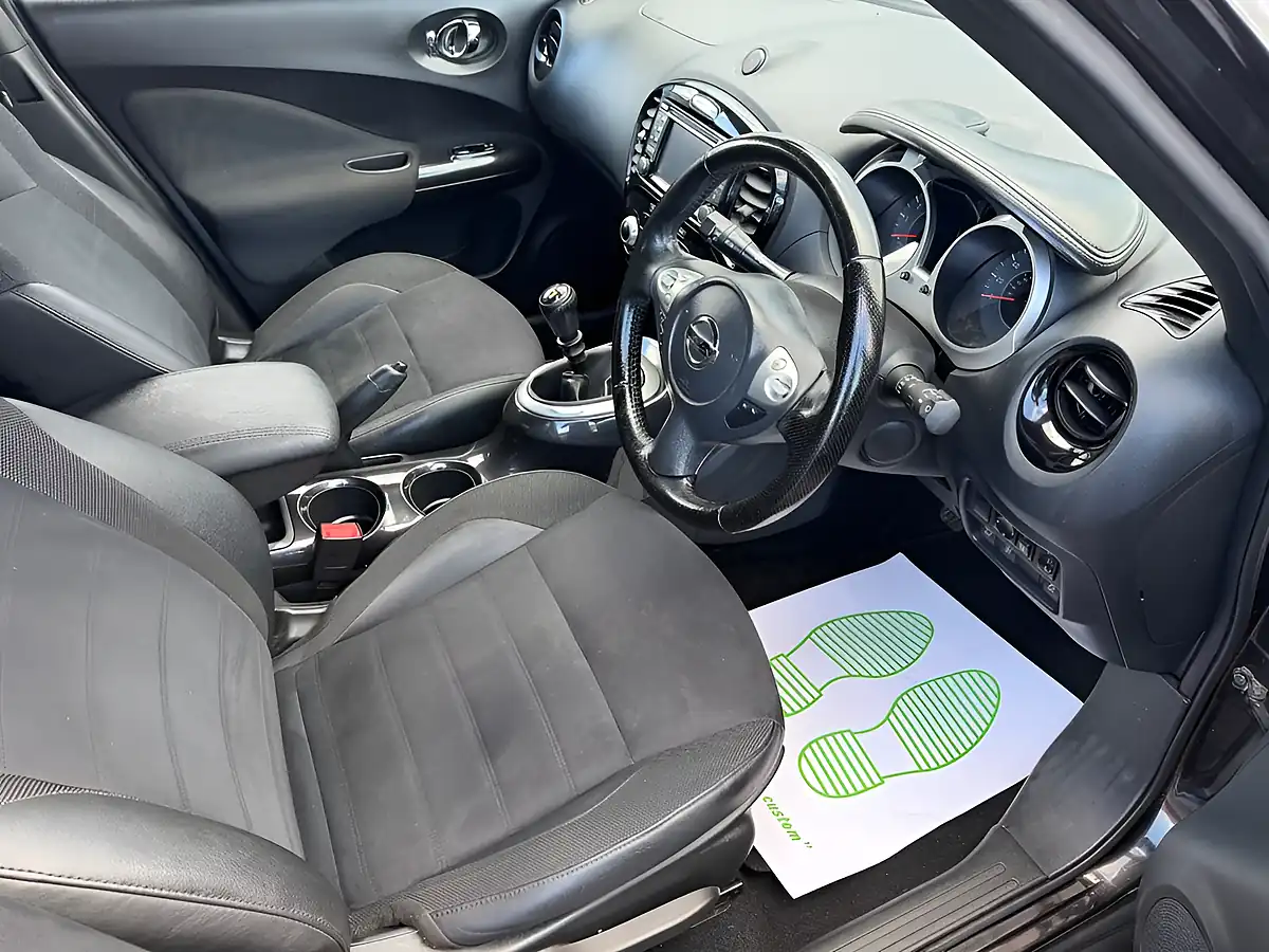 Used 2018 Nissan Juke N-Connecta Black - Interior and Exterior details 12