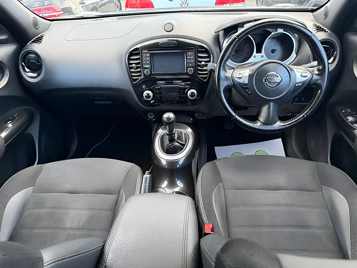 Used 2018 Nissan Juke N-Connecta Black - Interior and Exterior details 14