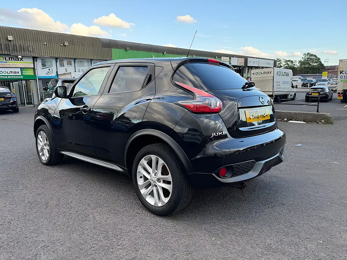 Used 2018 Nissan Juke N-Connecta Black - Interior and Exterior details 19