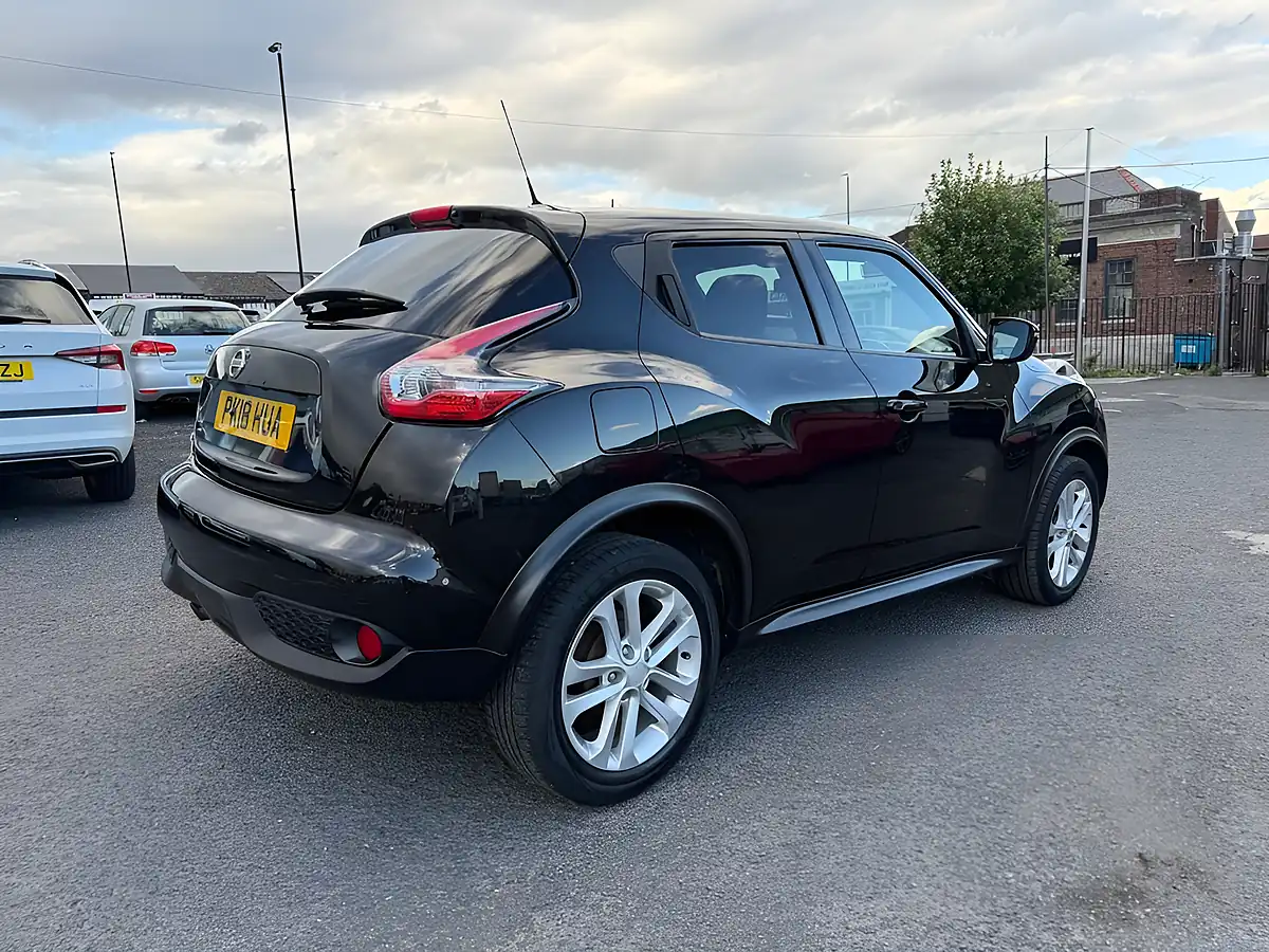 Used 2018 Nissan Juke N-Connecta Black - Interior and Exterior details 2
