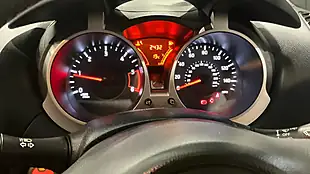 Used 2018 Nissan Juke N-Connecta Grey - Interior and Exterior details 12