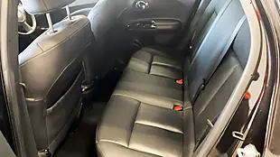 Used 2018 Nissan Juke Tekna Black - Interior and Exterior details 13