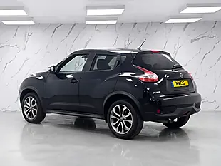 Used 2018 Nissan Juke Tekna Black - Interior and Exterior details 6