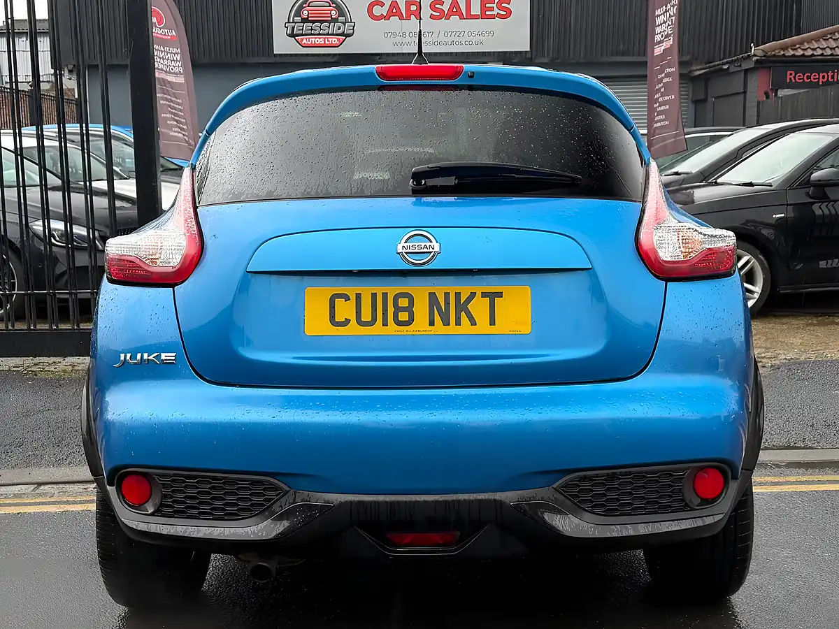 Used 2018 Nissan Juke Tekna Blue - Interior and Exterior details 8